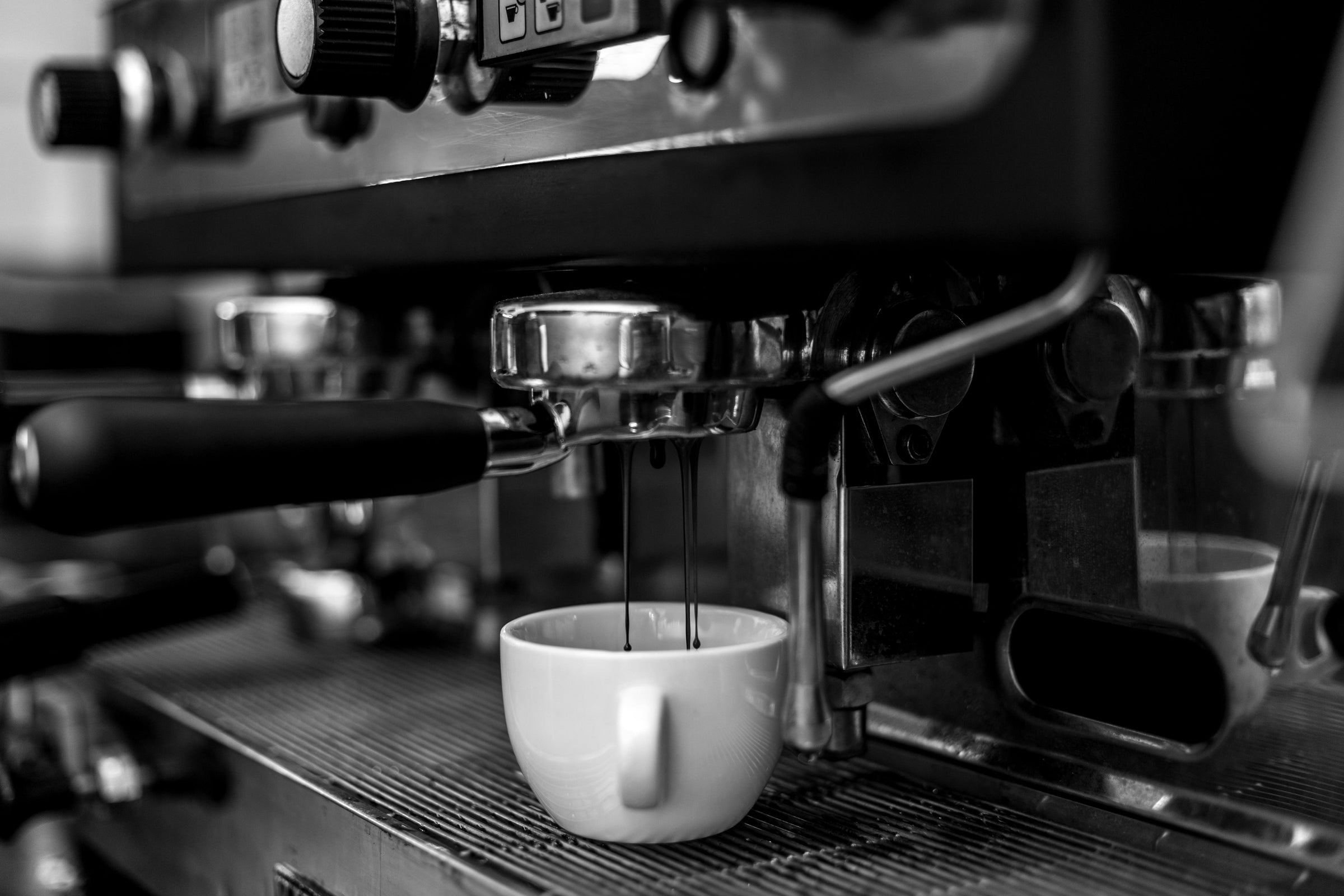 Can You Use Regular Coffee Beans for Espresso? Here's What Happens - Black Pole Coffee